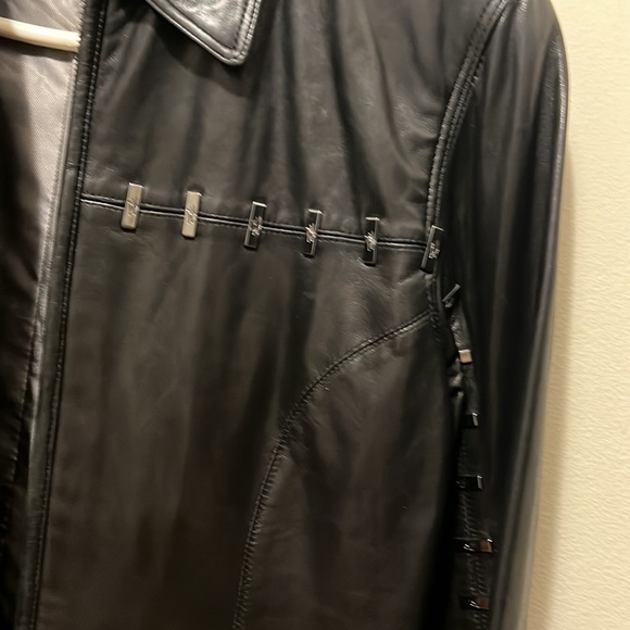 Vintage leather one day sale!!!!🔥🔥🔥 - Picture 3 of 12